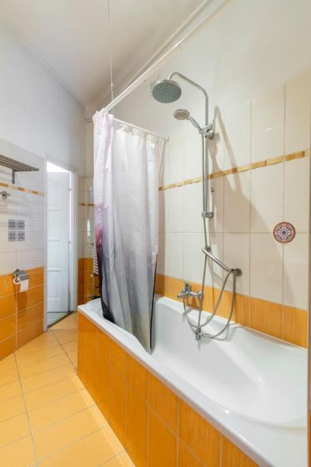 Budapest Basilica Apartment Exterior photo